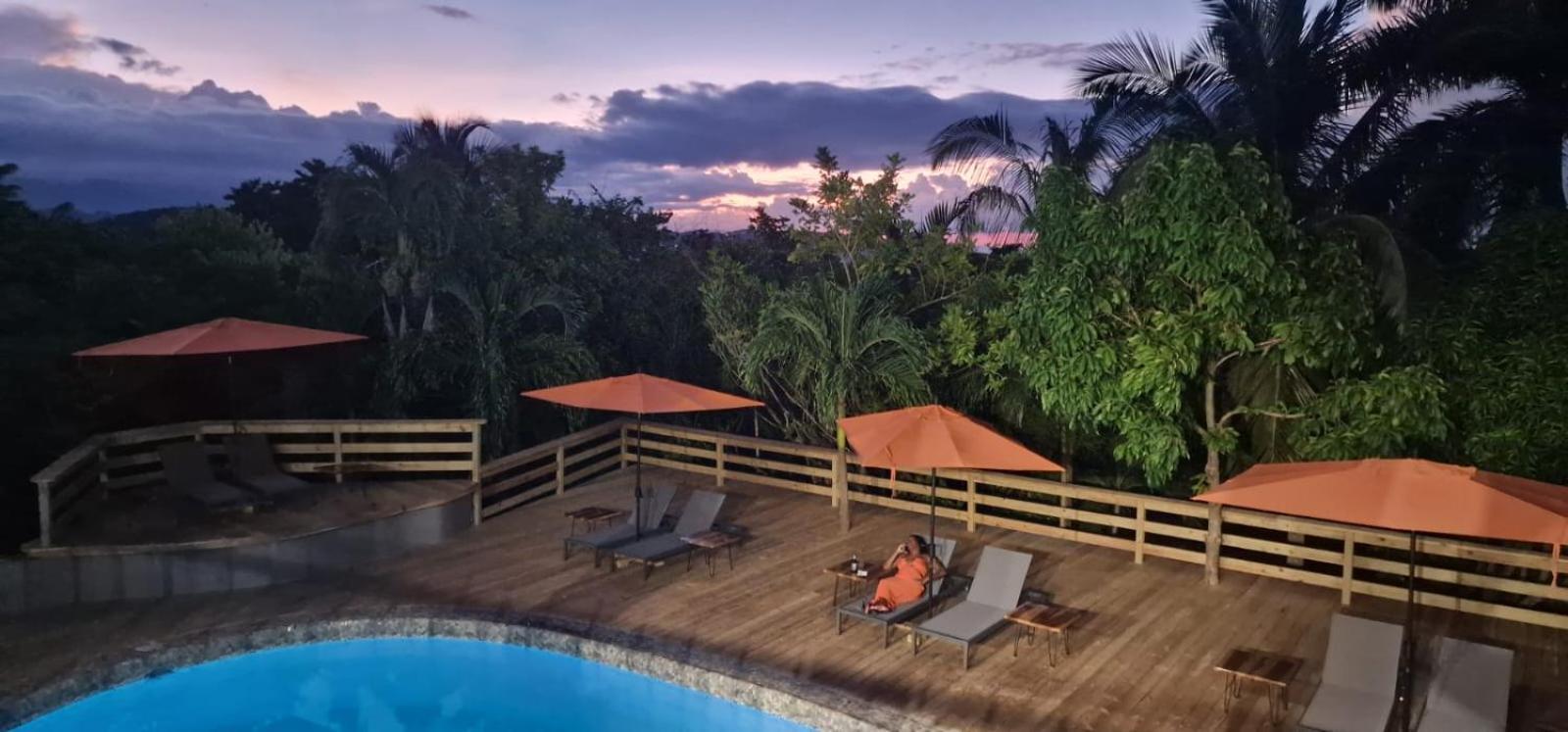 Drapers Lf Jungle Retreat酒店 外观 照片